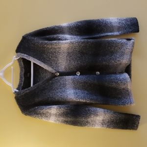 Cardigan sweater